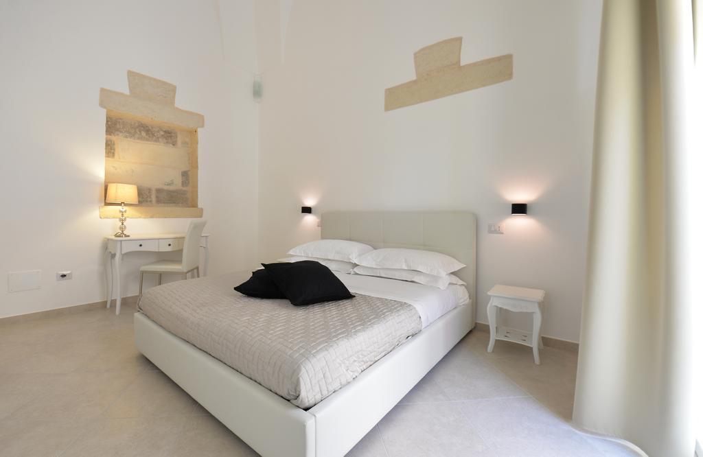 Appartamenti Sidera Lecce Habitación foto