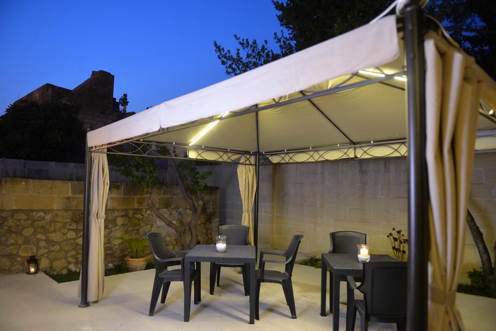 Appartamenti Sidera Lecce Habitación foto