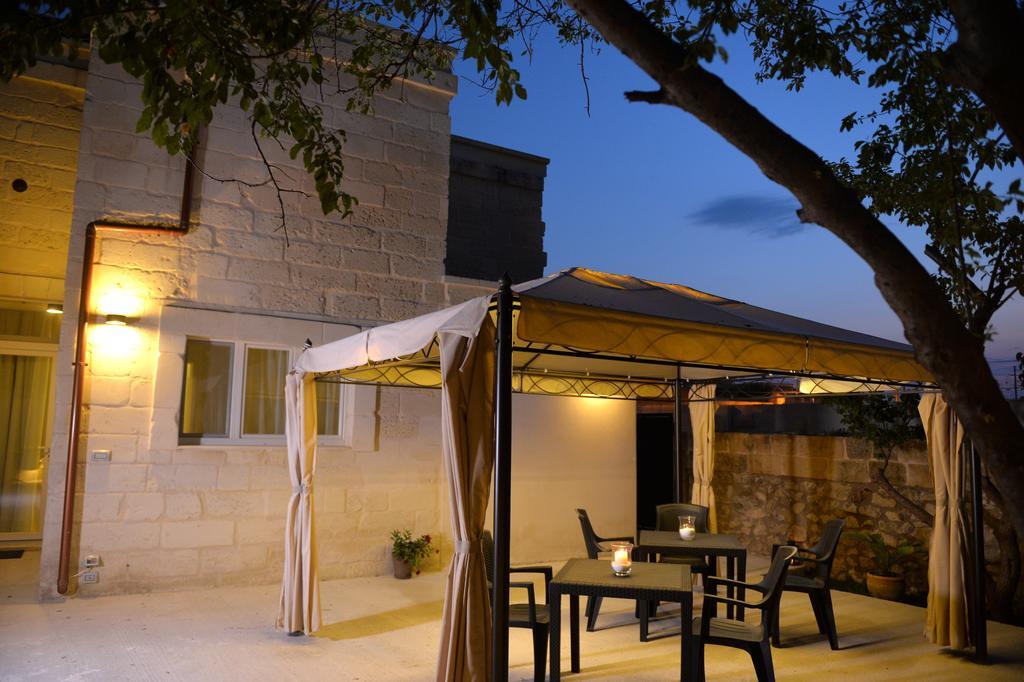 Appartamenti Sidera Lecce Habitación foto